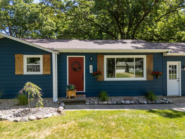 57385 Hamilton Street, Mattawan Vllg, MI 49071