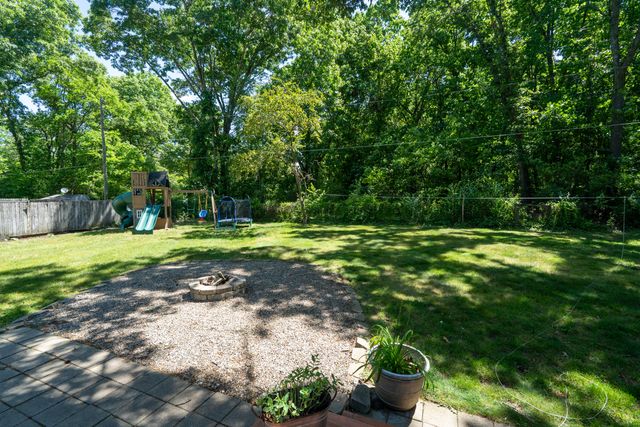 57385 Hamilton Street, Mattawan Vllg, MI 49071