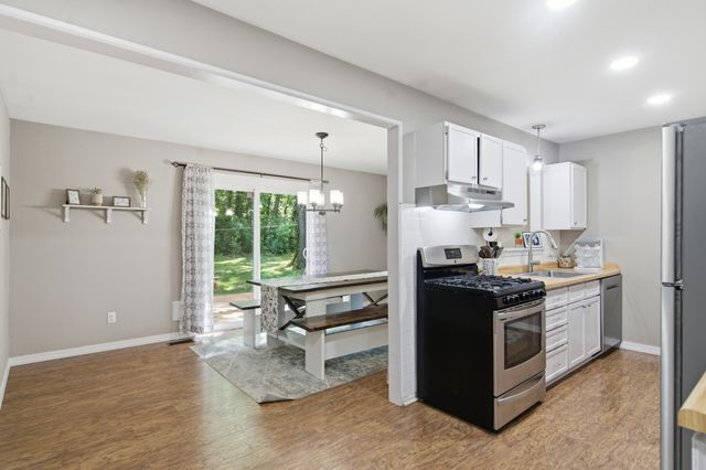 57385 Hamilton Street, Mattawan Vllg, MI 49071