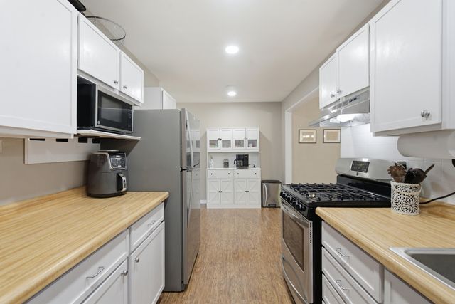 57385 Hamilton Street, Mattawan Vllg, MI 49071