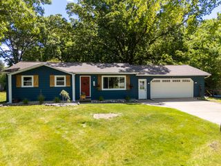 57385 Hamilton Street, Mattawan Vllg, MI 49071