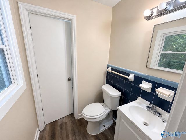 3200 SW Berkley Street, Huntsville, AL 35805