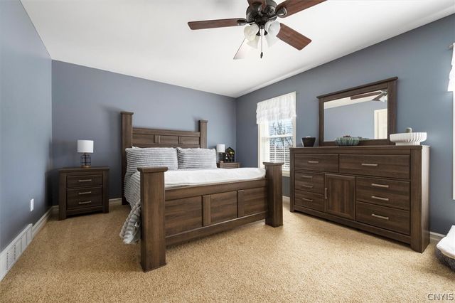 396 Genesee Street, Oneida, NY 13421