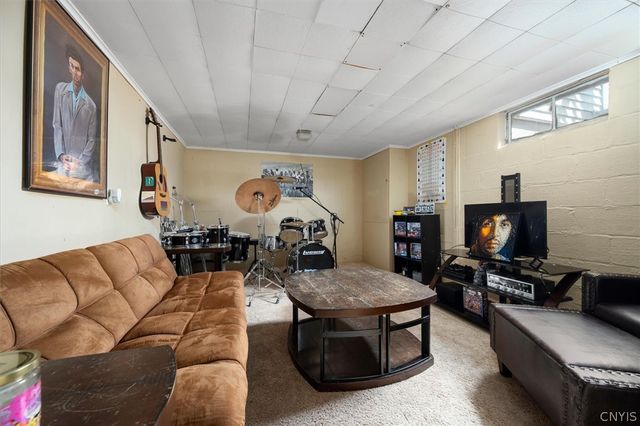 396 Genesee Street, Oneida, NY 13421