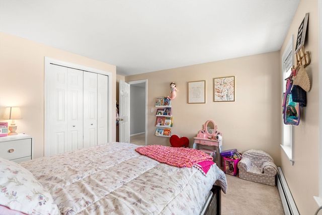1 Lady Slipper Ln, Methuen, MA 01844