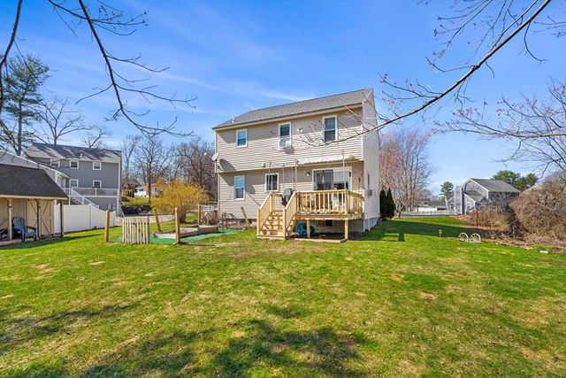 1 Lady Slipper Ln, Methuen, MA 01844