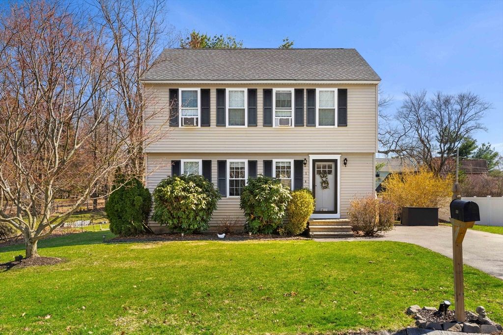 1 Lady Slipper Ln, Methuen, MA 01844