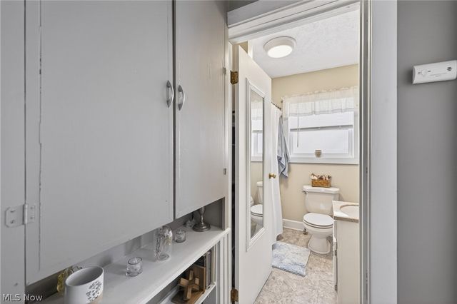 348 East Street, Fairport Harbor, OH 44077