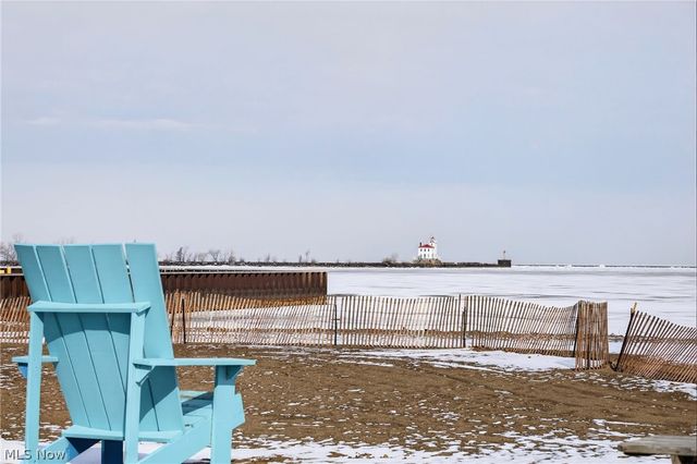 348 East Street, Fairport Harbor, OH 44077