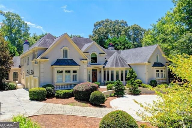 9005 Old Southwick Pass, Johns Creek, GA 30022