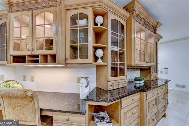 9005 Old Southwick Pass, Johns Creek, GA 30022
