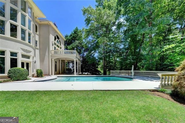 9005 Old Southwick Pass, Johns Creek, GA 30022