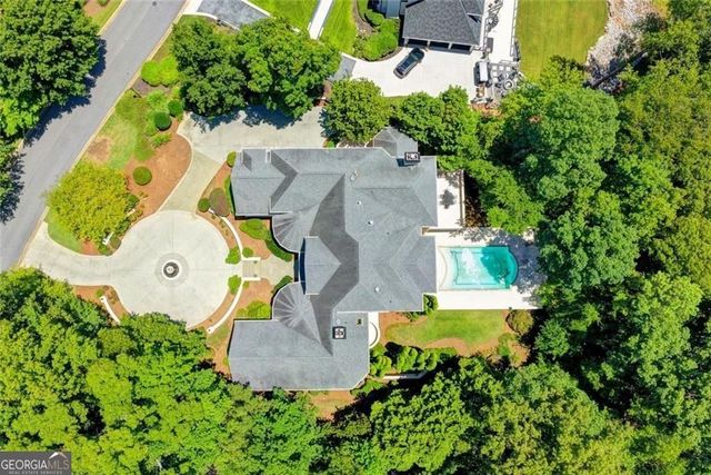 9005 Old Southwick Pass, Johns Creek, GA 30022