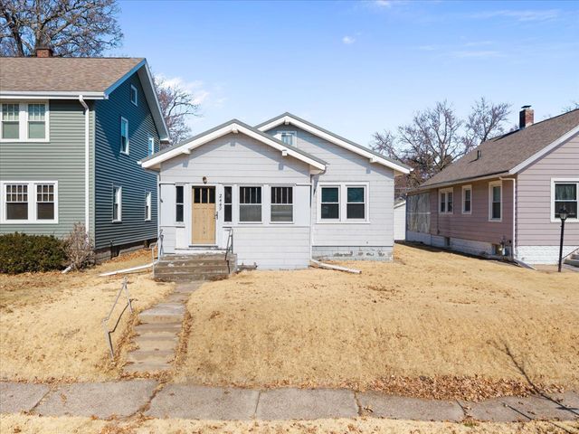 2449 21st Avenue, Rock Island, IL 61201