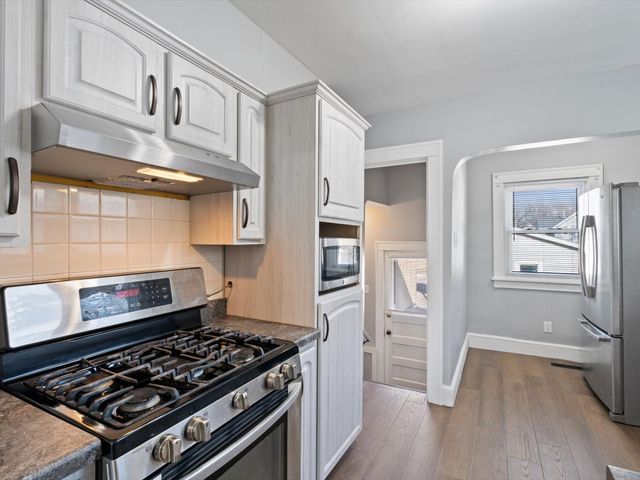 2449 21st Avenue, Rock Island, IL 61201