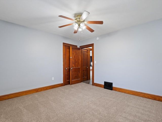 2449 21st Avenue, Rock Island, IL 61201