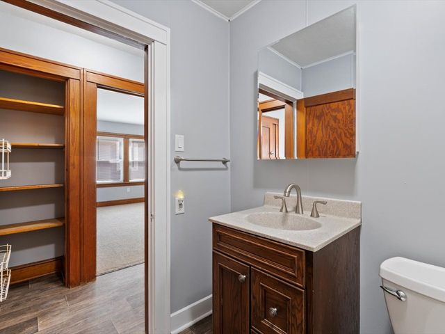 2449 21st Avenue, Rock Island, IL 61201