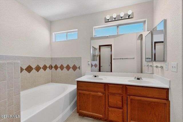 856 MARIMBA Drive, El Paso, TX 79912