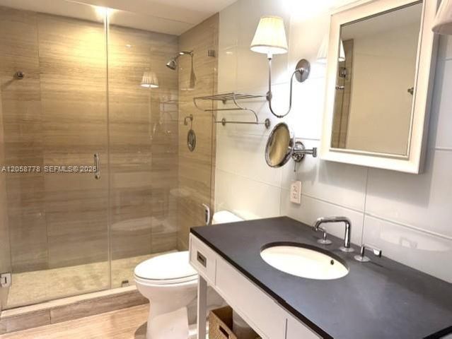 90 Edgewater Dr 515, Coral Gables, FL 33133