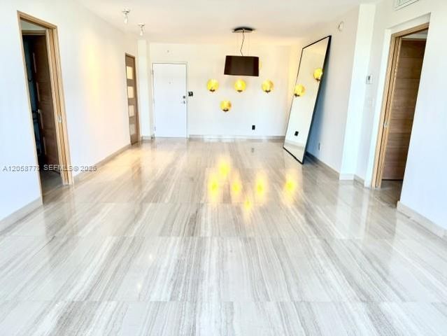 90 Edgewater Dr 515, Coral Gables, FL 33133