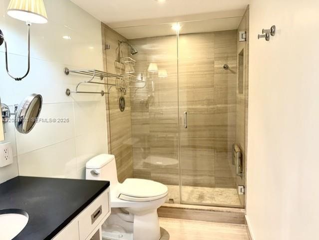 90 Edgewater Dr 515, Coral Gables, FL 33133