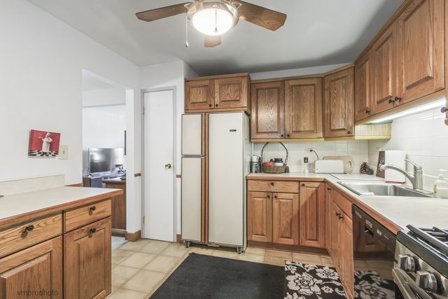 435 S Cleveland Avenue 307, Arlington Heights, IL 60005