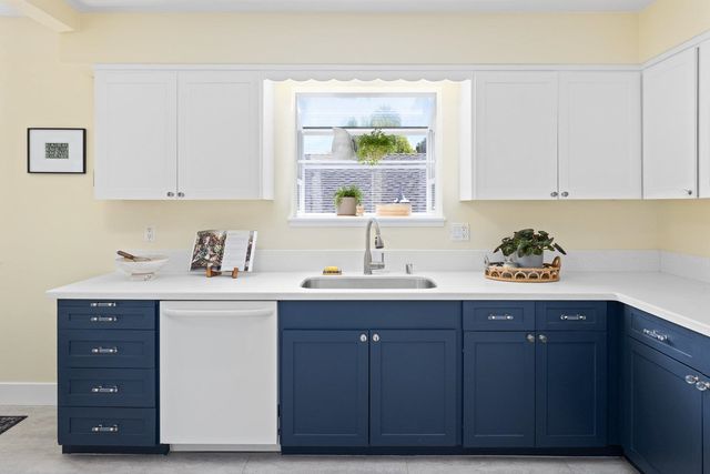 2726 Madeline Street, Oakland, CA 94602