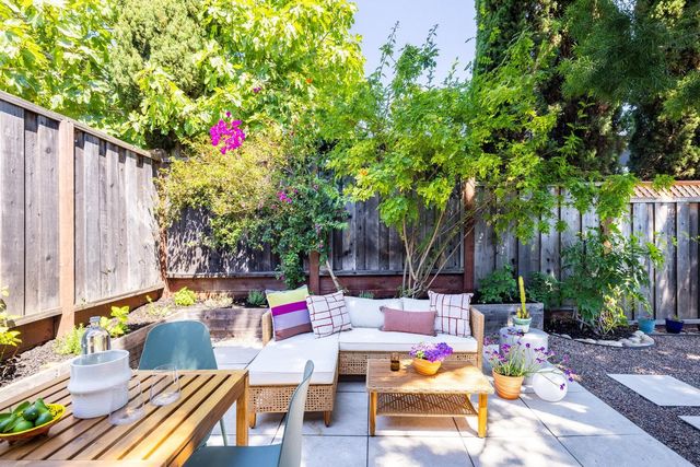 2726 Madeline Street, Oakland, CA 94602