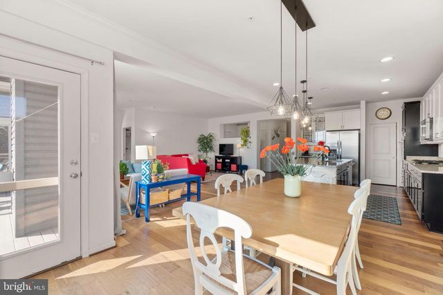 1106 LAKIN DR, Frederick, MD 21702