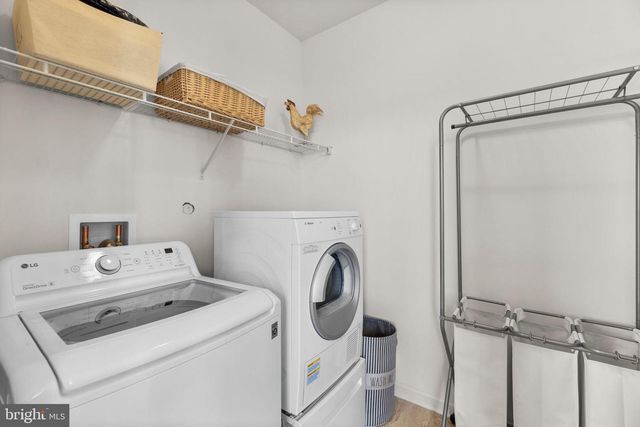 1106 LAKIN DR, Frederick, MD 21702