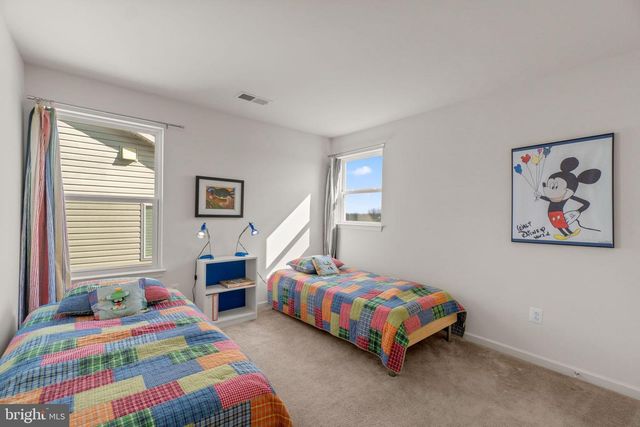 1106 LAKIN DR, Frederick, MD 21702