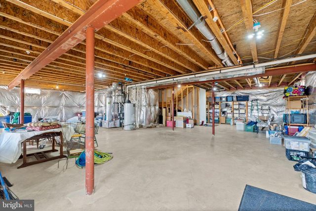 1106 LAKIN DR, Frederick, MD 21702