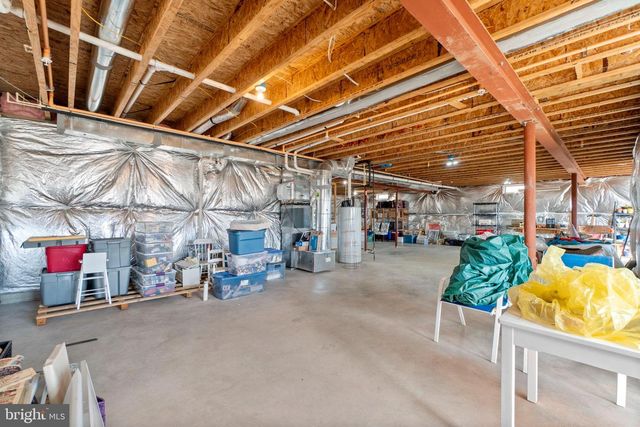 1106 LAKIN DR, Frederick, MD 21702