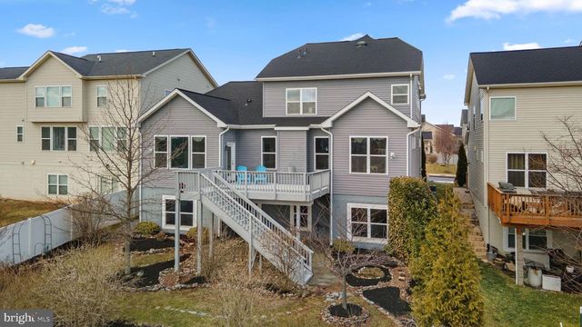 1106 LAKIN DR, Frederick, MD 21702