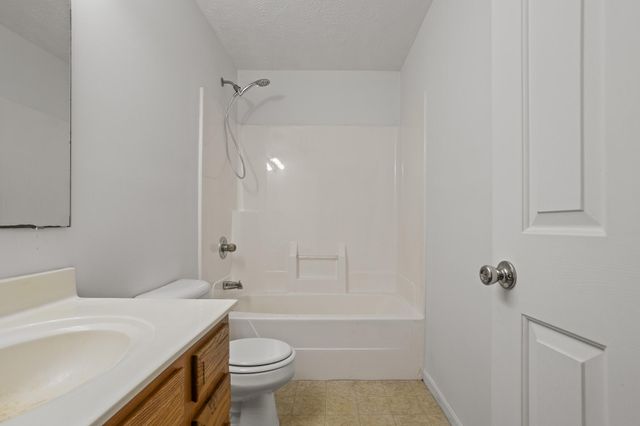 9517 Verona Road 9517 Verona Road, Lewisburg, OH 45338