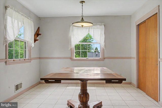 1460 GARNET MINE RD, Garnet Valley, PA 19060