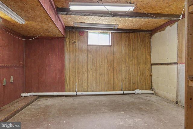 1460 GARNET MINE RD, Garnet Valley, PA 19060