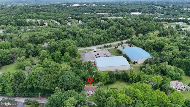 1460 GARNET MINE RD, Garnet Valley, PA 19060