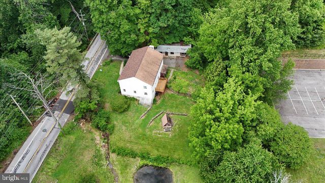 1460 GARNET MINE RD, Garnet Valley, PA 19060