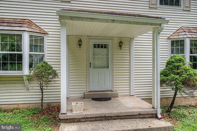 1460 GARNET MINE RD, Garnet Valley, PA 19060