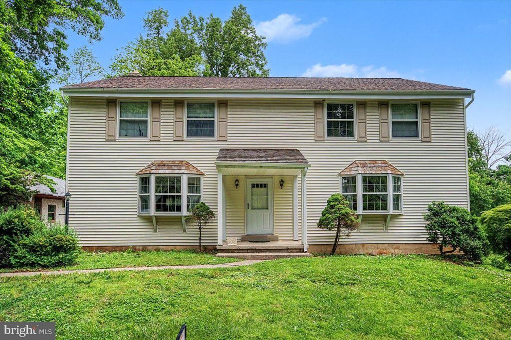 1460 GARNET MINE RD, Garnet Valley, PA 19060
