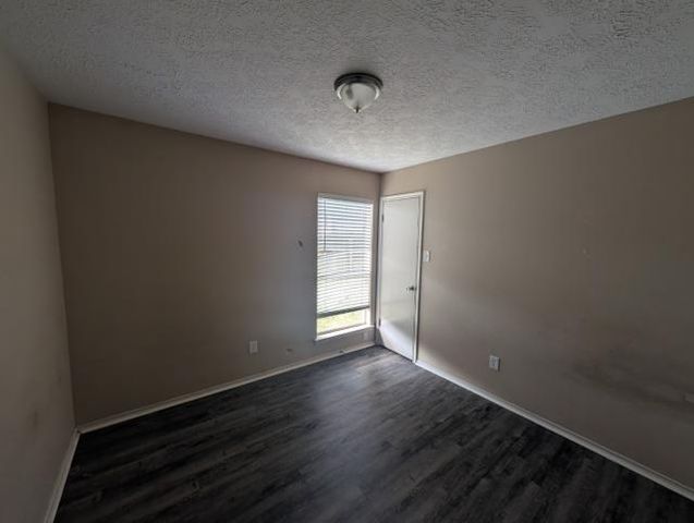 13007 Stancliff Oaks Street, Sugar Land, TX 77478