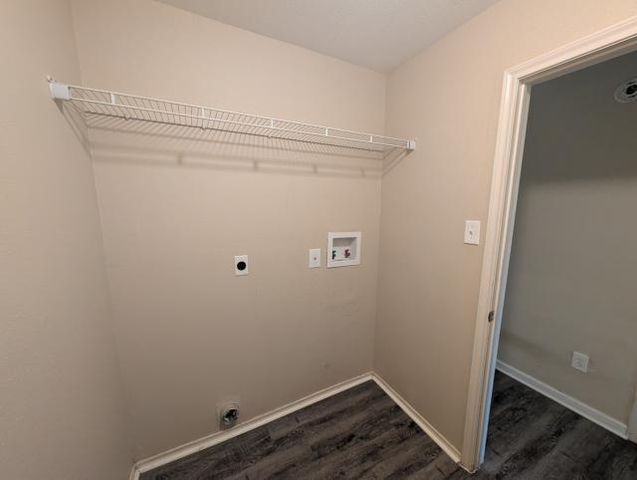 13007 Stancliff Oaks Street, Sugar Land, TX 77478