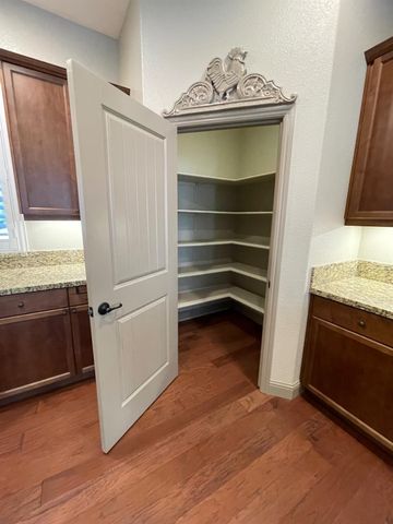 1702 Moonbeam Way, Turlock, CA 95382