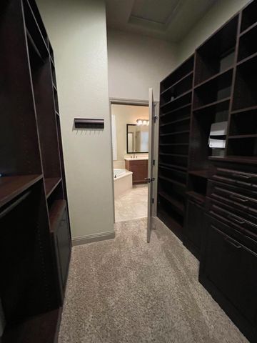 1702 Moonbeam Way, Turlock, CA 95382