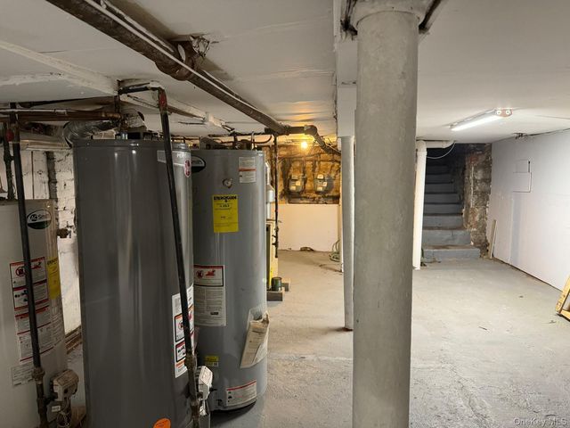 45-16 National Street, Corona, NY 11368
