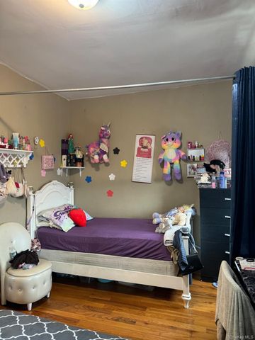 45-16 National Street, Corona, NY 11368