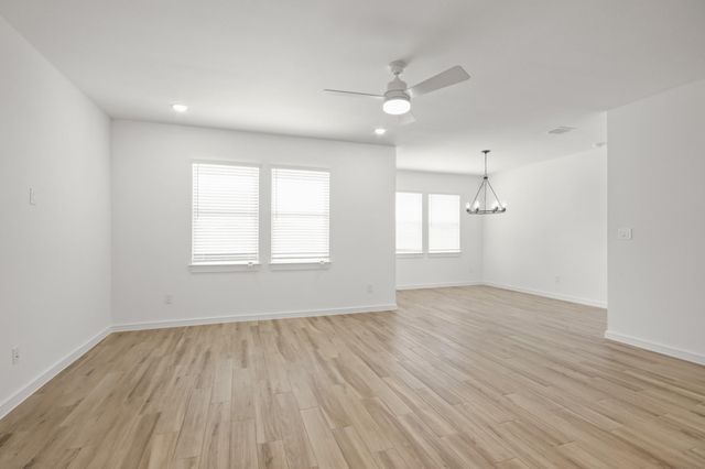 575 Day Station Drive, Dayton, TX 77535