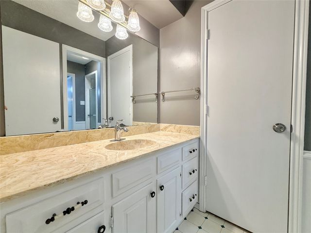 1821 Broadway Street, Denton, TX 76201