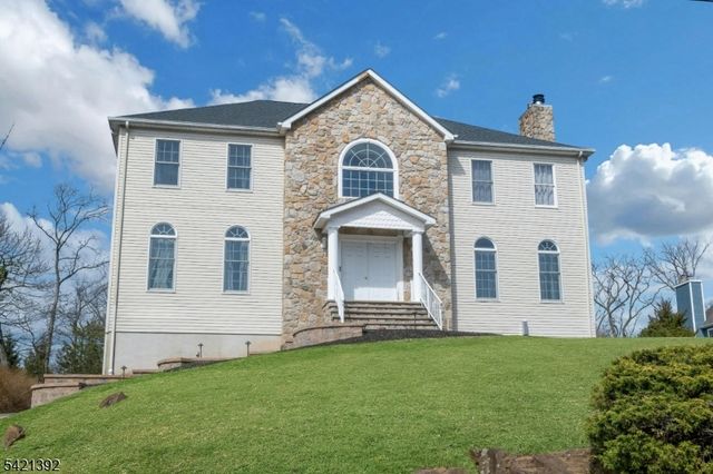 40 Horseneck Rd, Montville Twp., NJ 07045